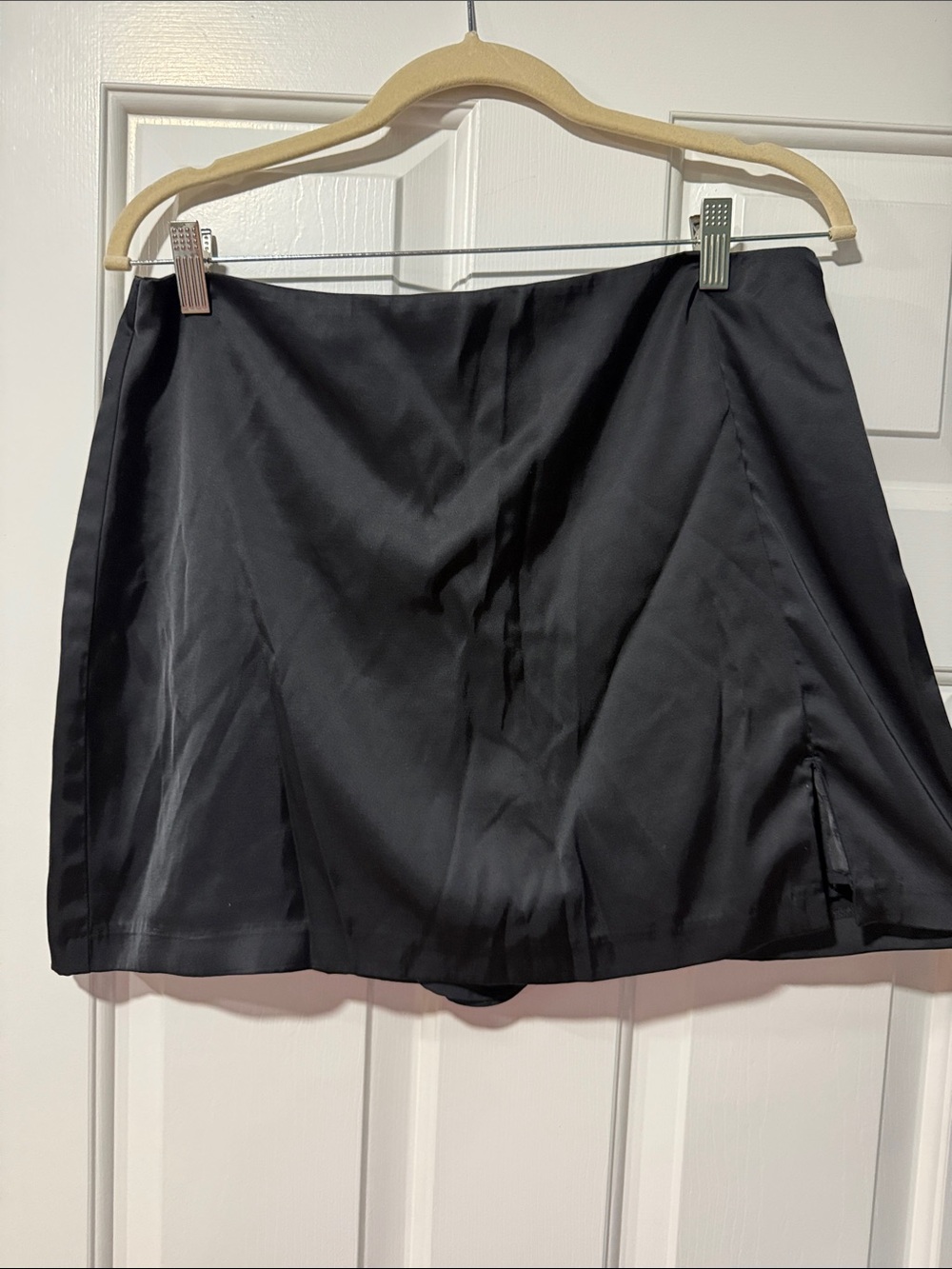 Abercrombie & Fitch Black Mini Skirt
